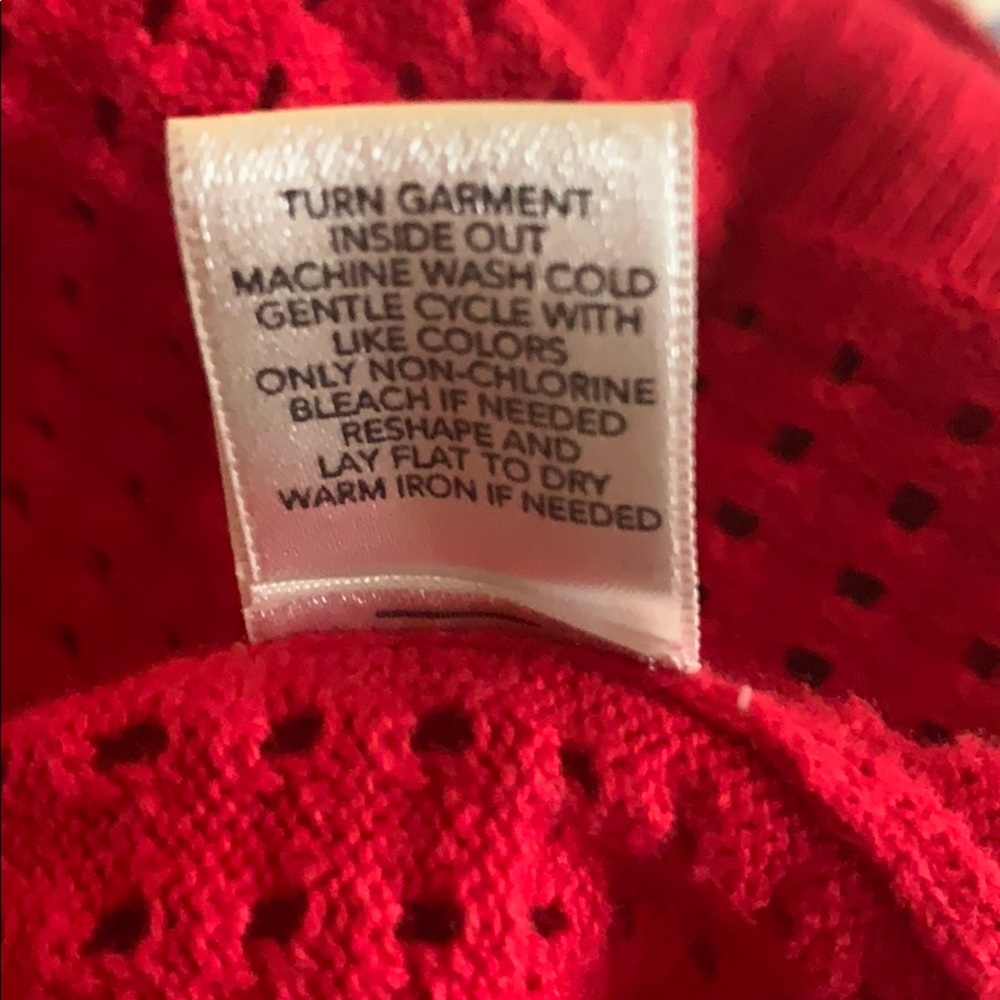 SMALL Christopher&banks Red Eyelet Top - Picture 4 of 6